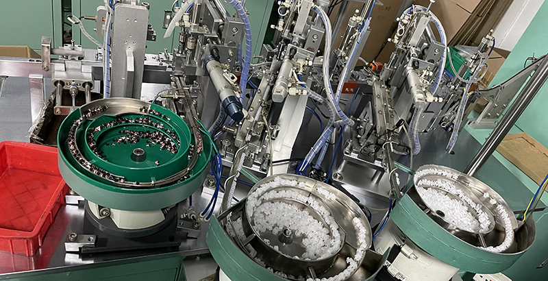 Automatic casing machine--resistance and insulation inspection--automatic insulation sheet machine (1)