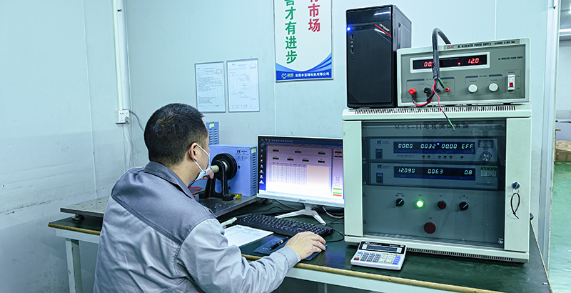 Measuring Machine